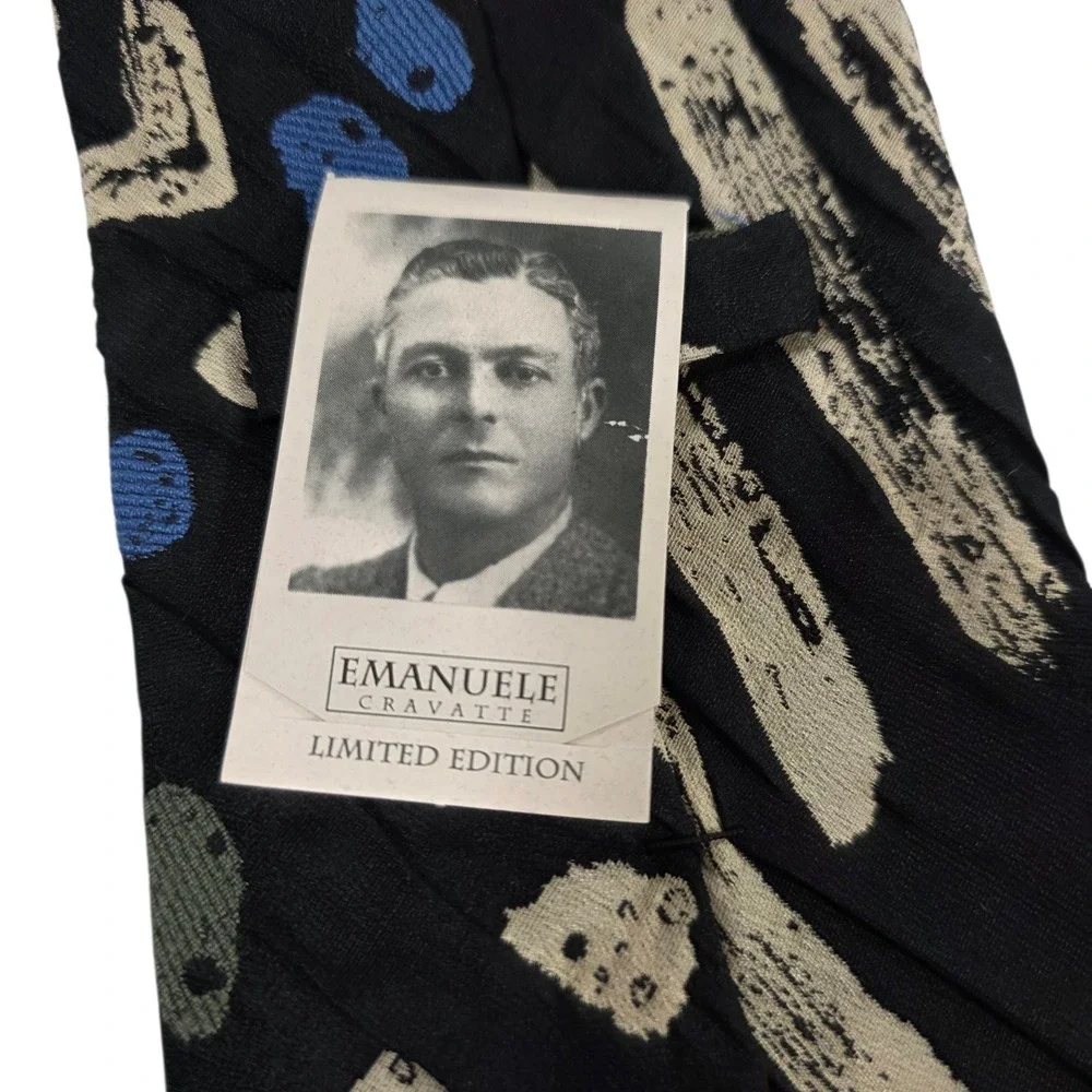 Emanuele Cravatte Limited Edition Mens Necktie‎ Folded Black Geometric Abstract